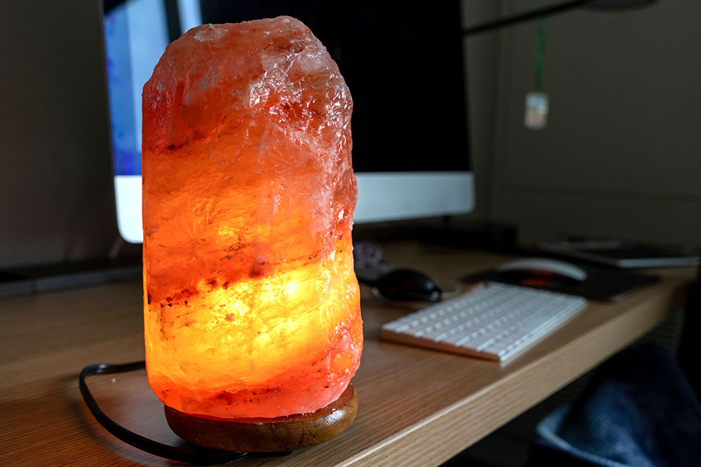 Salt lamp EMF protection